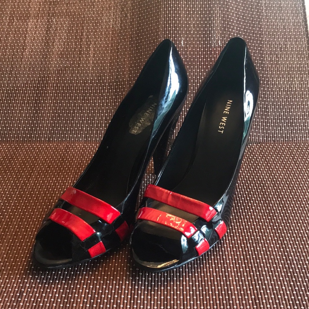Nine West black and red high heel shoes 👠